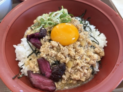 編集部任意記事｜すき家の「旨だしとりそぼろ丼」は野菜とそぼろの絶品コンビ！